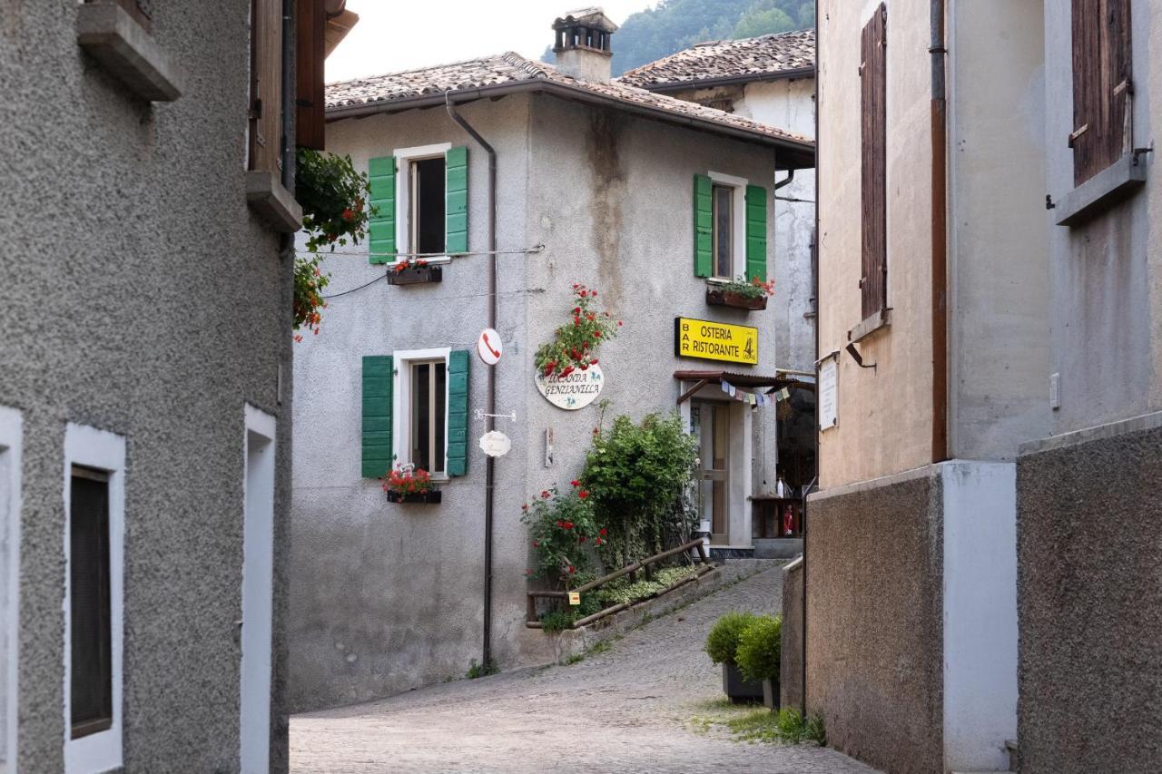 Locanda Genzianella Gargnano Exteriör bild