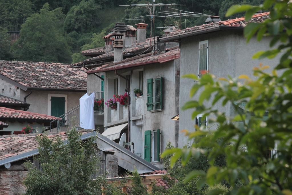 Locanda Genzianella Gargnano Exteriör bild